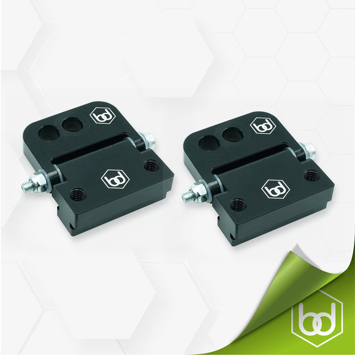 Hinge Dogs with screws on a white background, featuring the brand Benchdogs