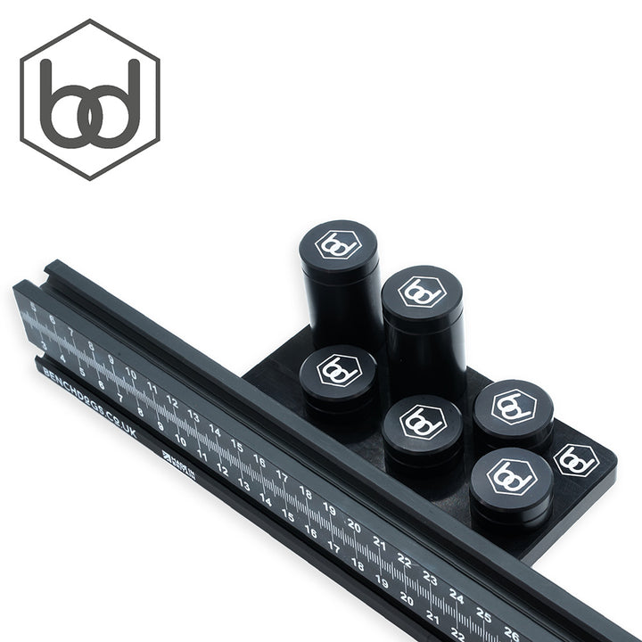 Aluminium Fence Dog Holder fitted example 2